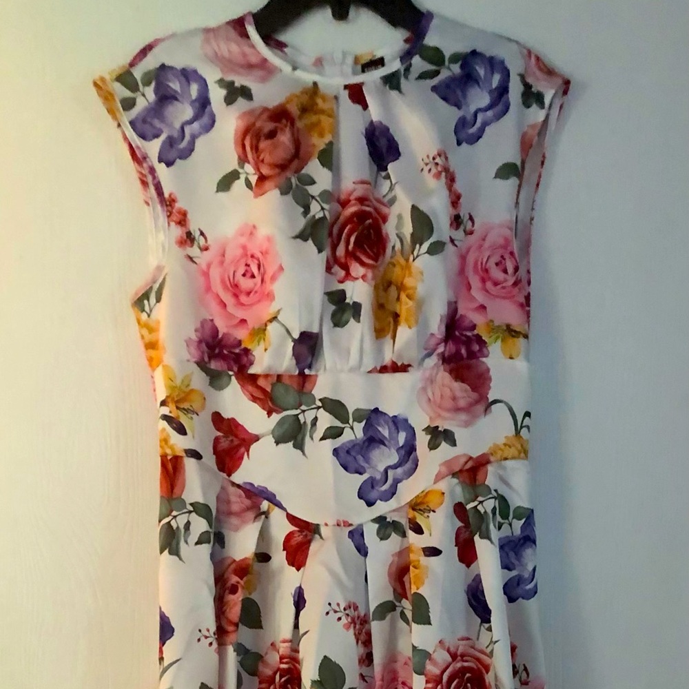 Floral maxi dress